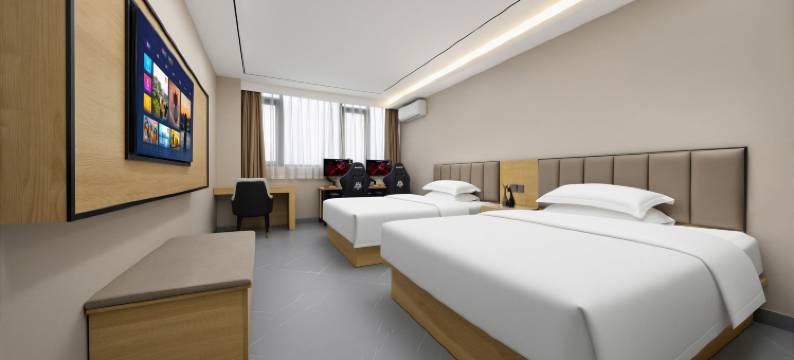 蚂蚁·光年电竞酒店(厦门海沧锦里店)图片