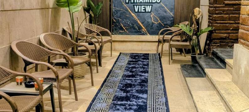 扎希拉金字塔景观(Zahira Pyramids view)图片