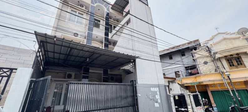 维斯玛阿尔伊曼酒店-由努萨林克管理(Wisma Al Iman Syariah 25 Mitra RedDoorz)图片