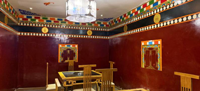 德格浙川康巴大酒店(印经院店)图片