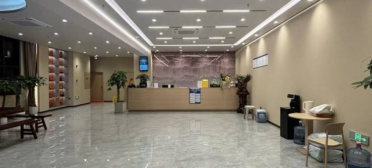 凤垚未来酒店(高县万达店)图片
