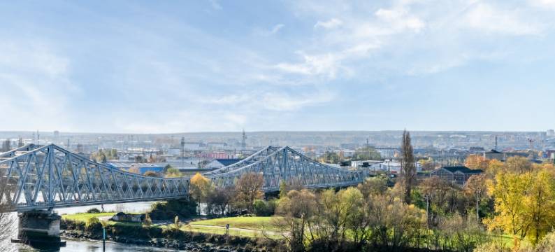 Apartment with Stunning Seine Views, BBQ Area, and Private Parking图片