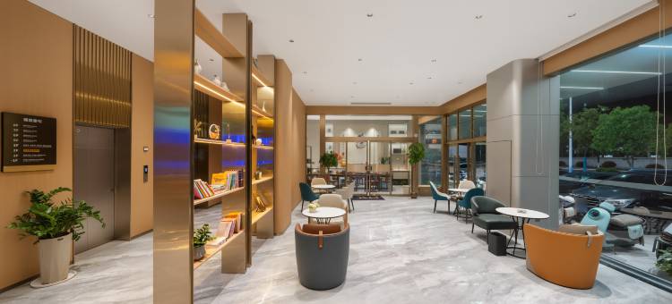 欧斯卡国际酒店(上饶广丰区天虹月兔广场店)图片