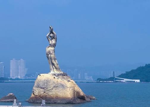 珠海情侣路日月贝新天地亚朵酒店图片