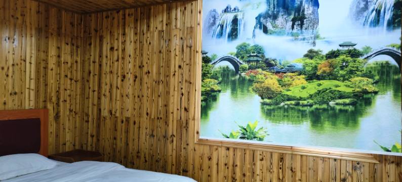 阳朔大面山休闲阁(九马画山峡谷漂流景区店)图片