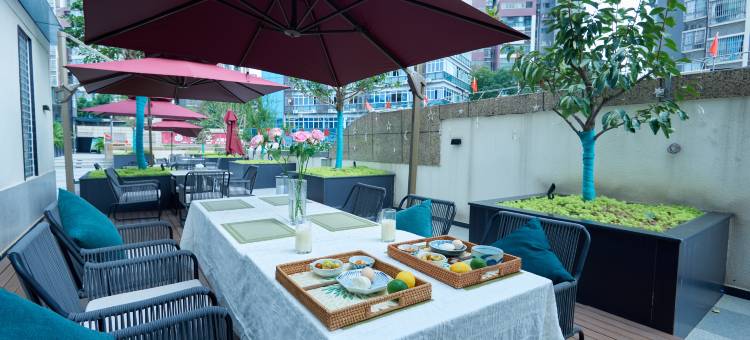 逸璟·Vista设计师花园酒店(宜宾临港新天地大学城店)图片