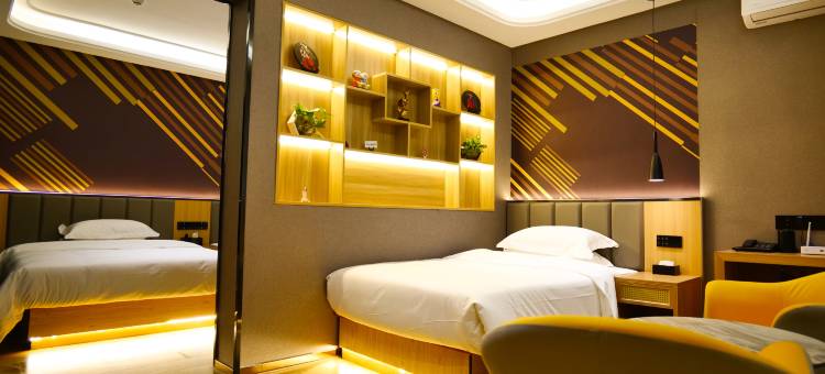 IU酒店(张掖西站钟鼓楼店)图片