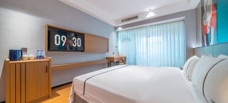 遂溪源河酒店(全丰中央广场店)图片