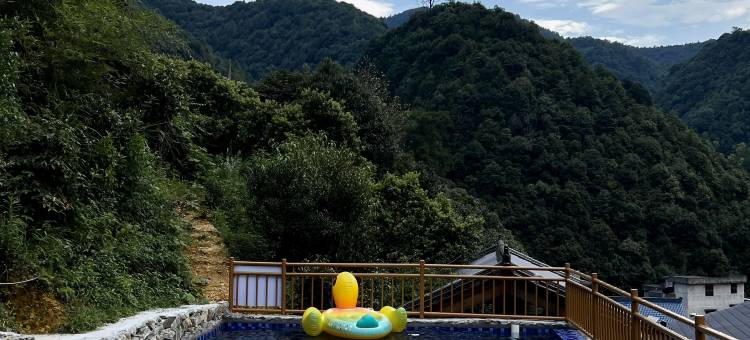 Retro·福鲵恬静·纹雅山庄图片