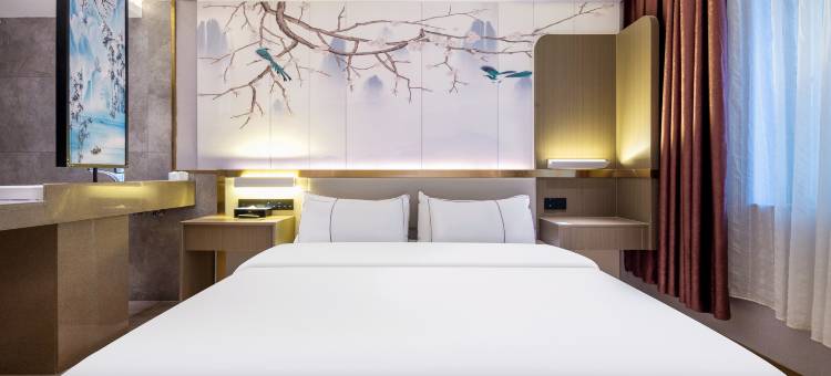 玛尔佳云漫酒店(朝阳广场三街两巷店)图片