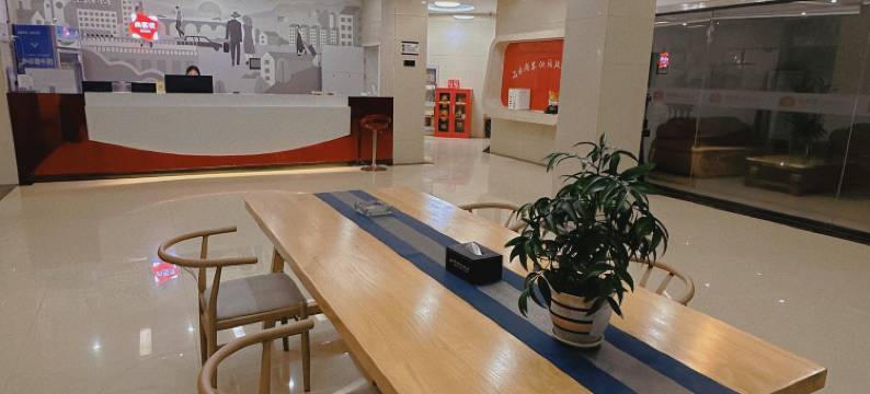 白天鹅连锁酒店(兴化戴南团结路店)图片