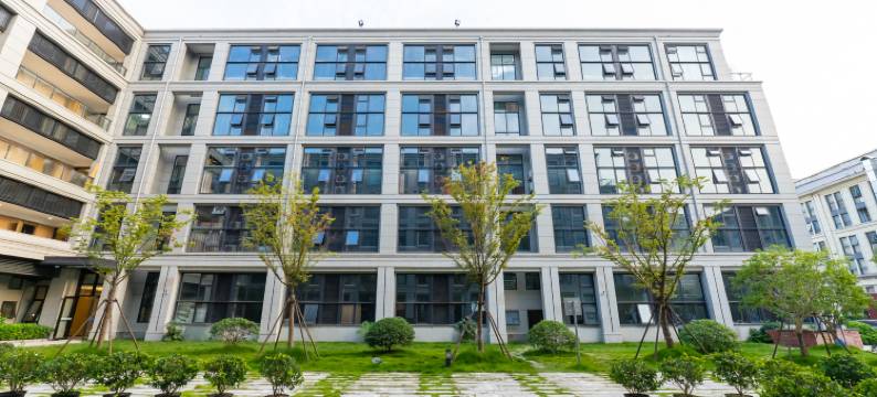 吉家优选公寓(绿城深蓝广场店)图片