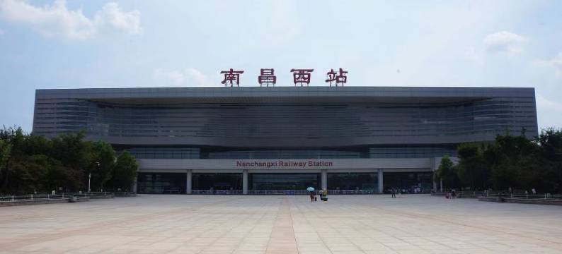 华悦·影宿LOFT公寓酒店(南昌西站店)图片