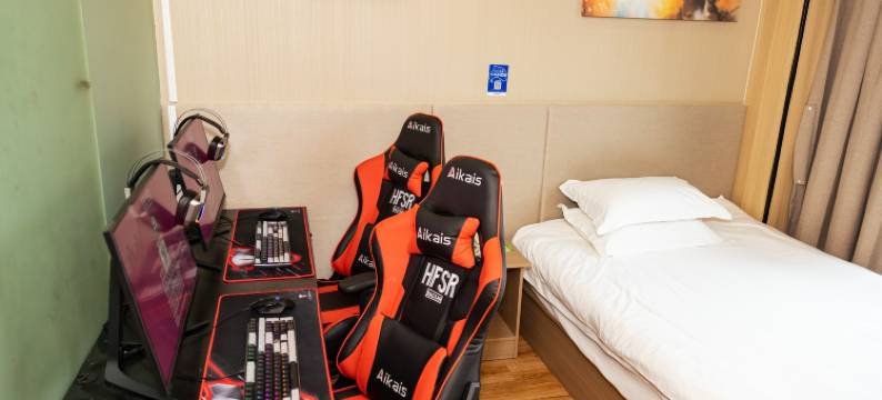 地平线电竞酒店(上海彭浦新村地铁站店)图片