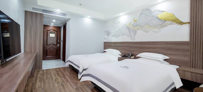 光山百泰宾馆(西亚城市广场店)图片