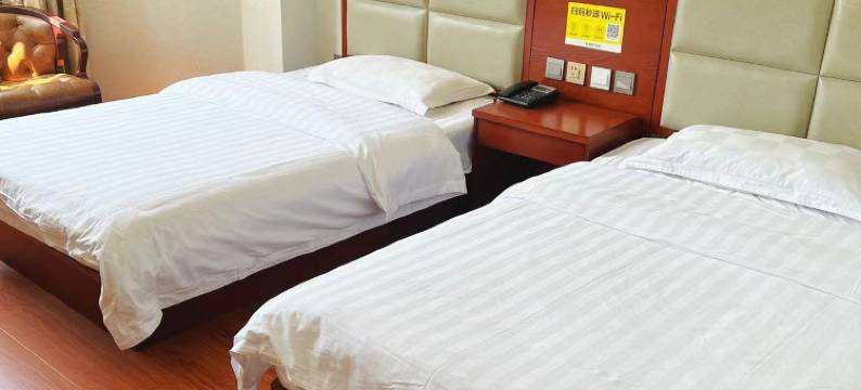 华地酒店(宿州CBD万达广场雪枫公园店)图片