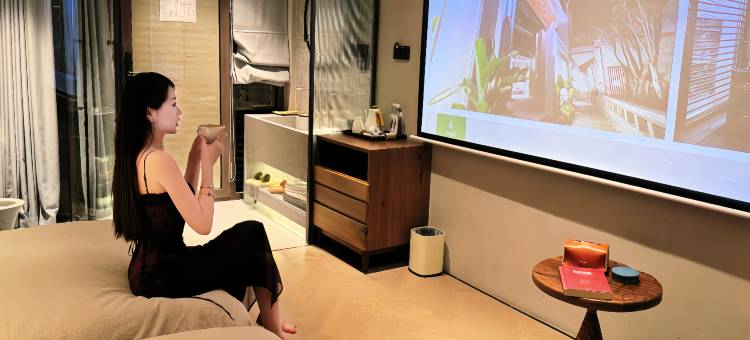 一生有你丨CafeCoCo日照金山·屋顶花园设计师民宿(古城大水车店)图片