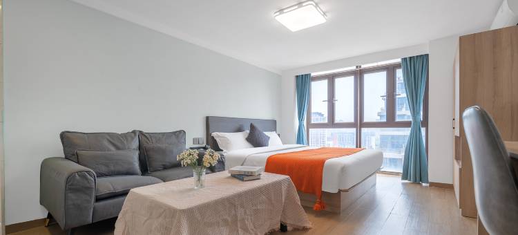 在路上速泊公寓(华天涉外职业技术学院南洋职业学院店)图片