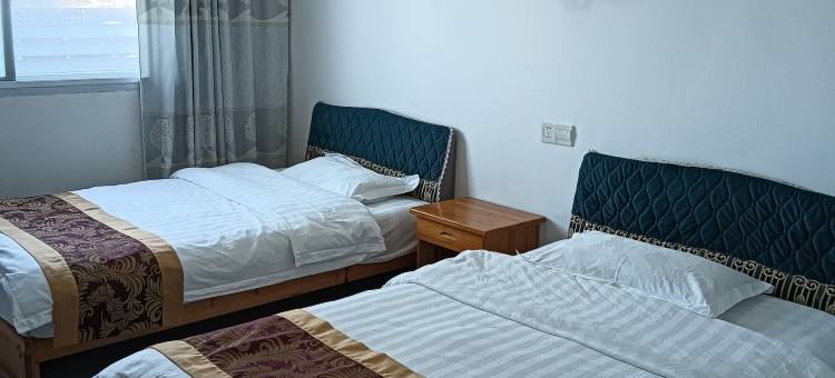 天燕山庄宾馆(燕子河大峡谷店)图片