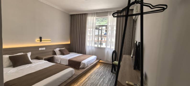 镜子山酒店(阳朔印象刘三姐店)图片