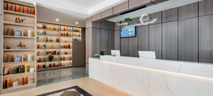 蓝天大酒店(靖边长城路政府店)图片