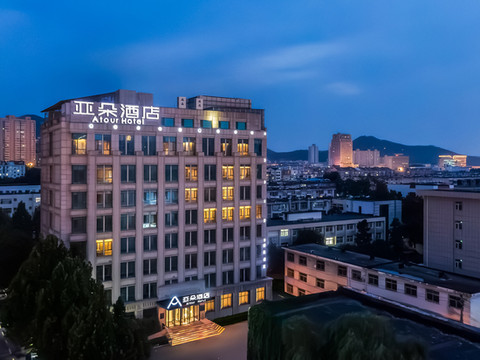 济南山东师范大学文化东路亚朵酒店