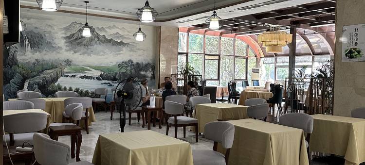 洪雅洪州大酒店图片