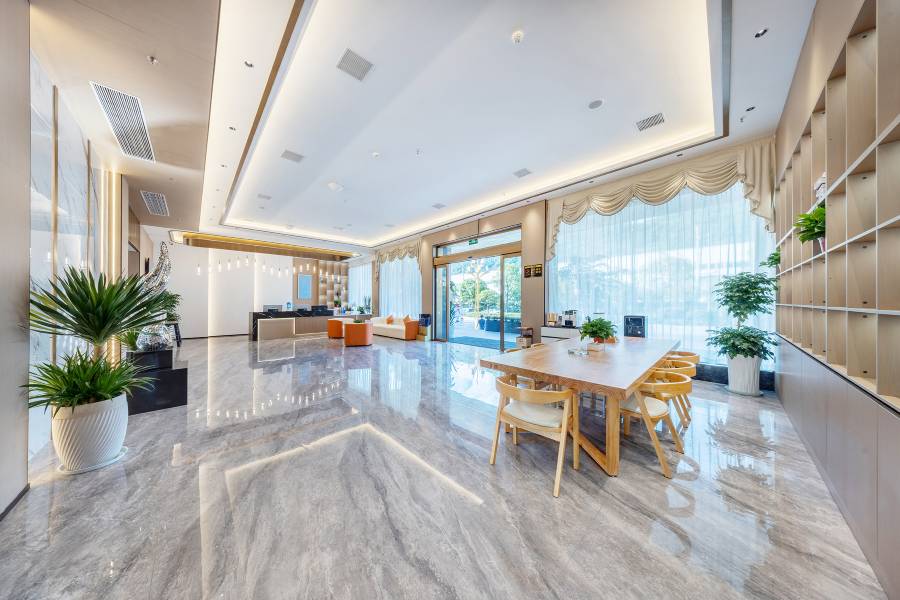 六盤水騰龍大酒店(六盤水南客運站店)