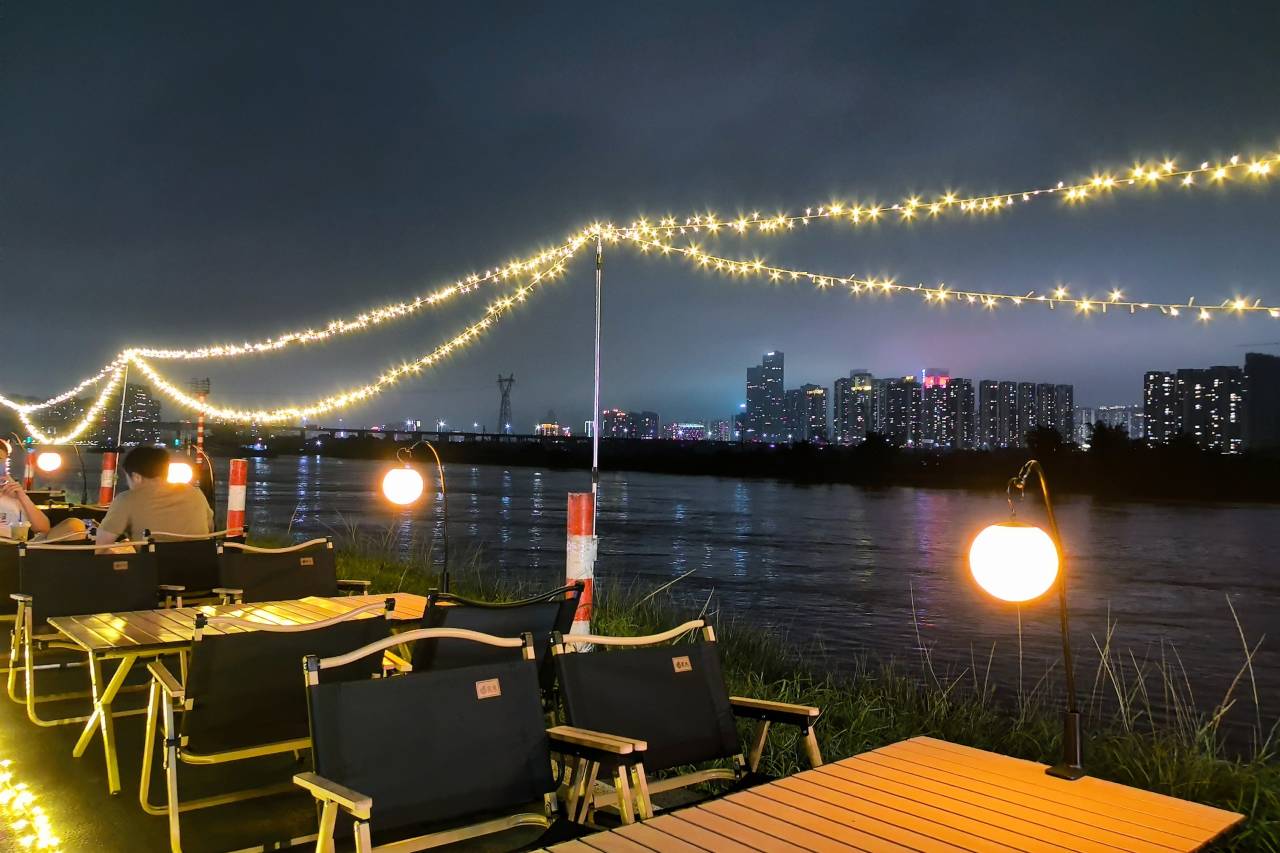 拾光逸居美宿(佛山顺德凤凰湾店)图片