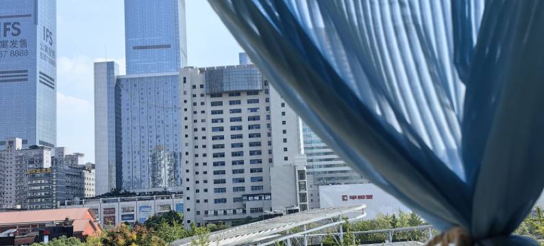 暖居1268青旅(五一广场IFS国金中心店)图片