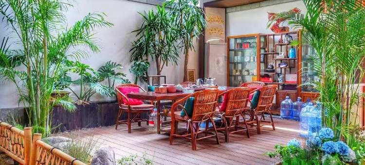 只此青绿·宿(清明上河园万岁山武侠城南门店)图片