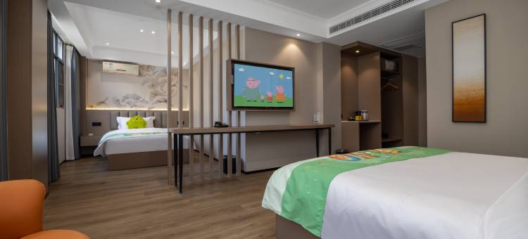 宜宾威斯登酒店(沃尔玛万达广场店)图片