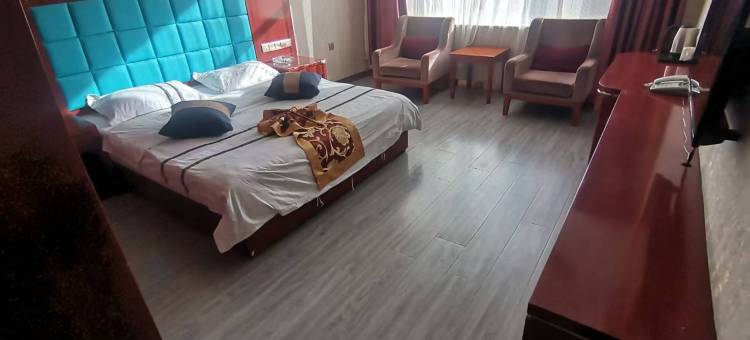 TOWO上品酒店(格尔木江源北路店)图片