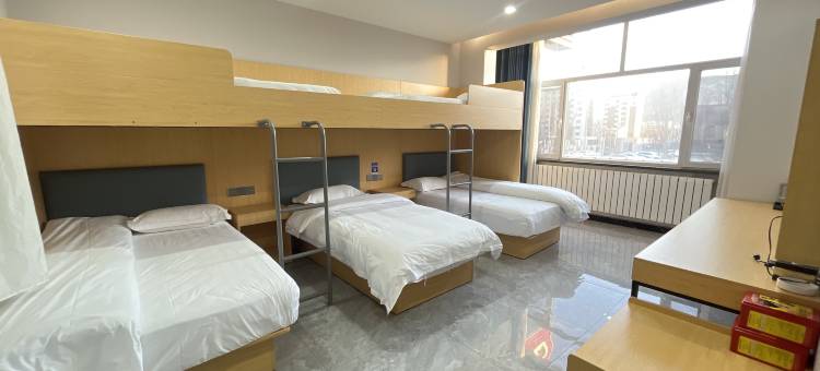 乌海市海南区锐思特酒店图片