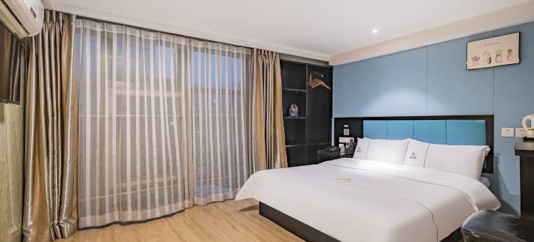 德全酒店(石佛营地铁站朝阳高铁站店)图片