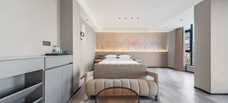 雅朵艺术酒店(潢川会展中心三环路店)图片