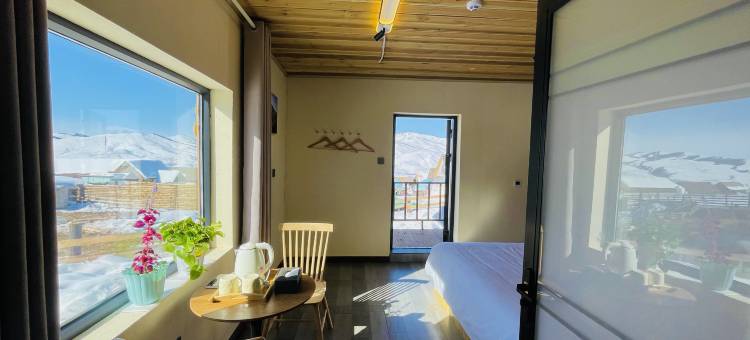 白哈巴暮野民宿图片