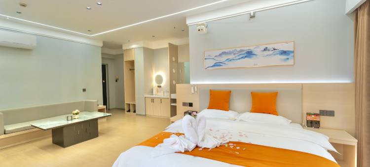 爱TA轻奢酒店(DL胖东来店)图片