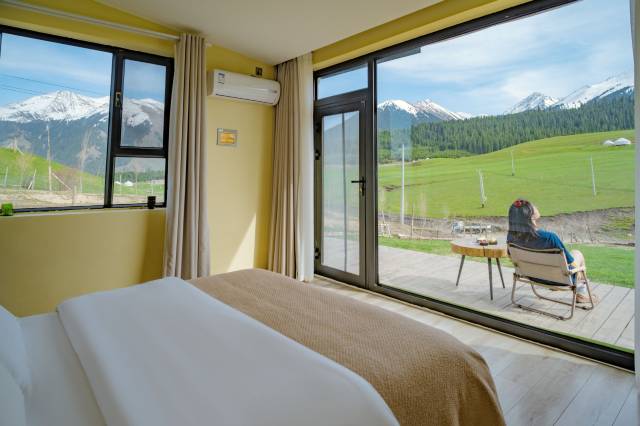 琼库什台岚川民宿图片