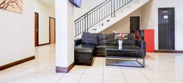 Hotel O Rappocini Near Rsia Paramount图片