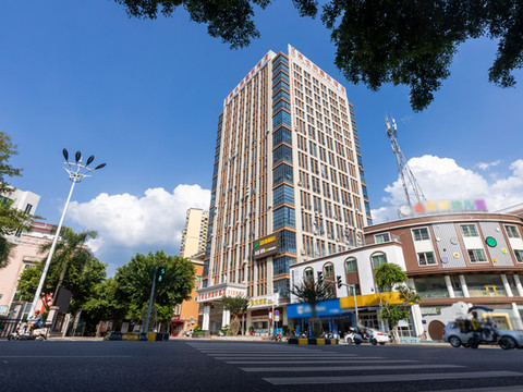 维也纳国际酒店(广宁店)