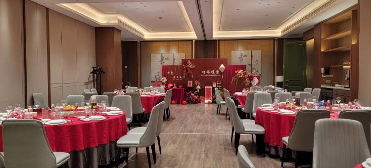青海宸鑫酒店(西宁火车站店)图片