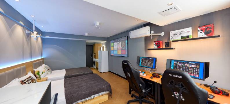 LJ卓威电竞公寓(南京南站店)图片