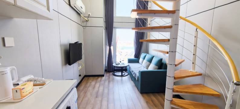 依山傍海度假公寓(养马岛店)图片