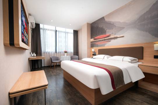 尚客优精选酒店(镇平航天路店)