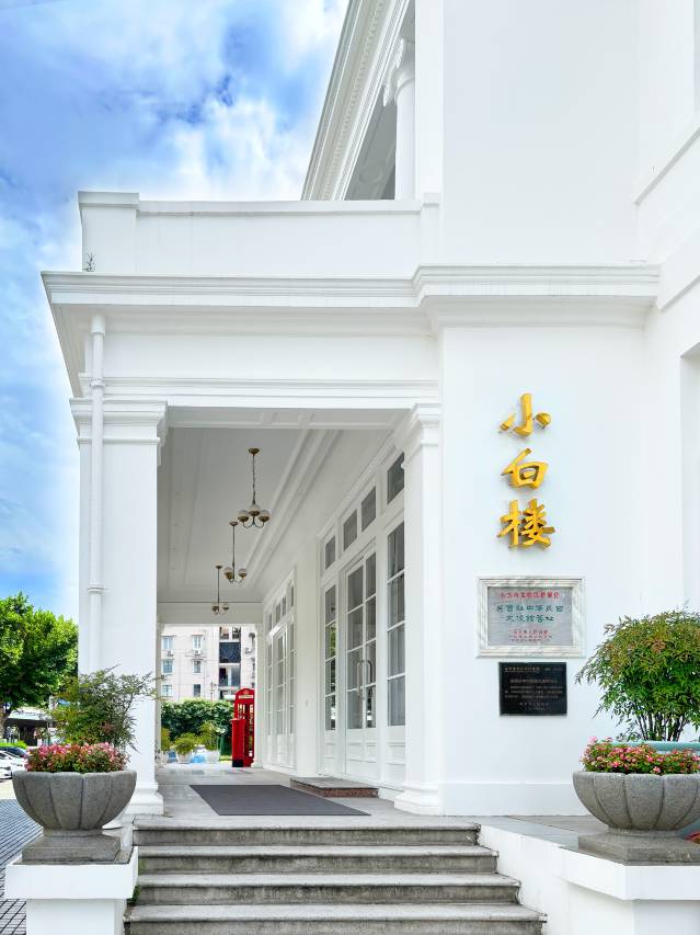 南京双门楼宾馆(盐仓桥地铁站阅江楼店)图片
