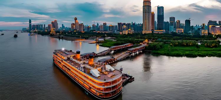 乐福全套间酒店(汉口江滩黎黄陂路店)图片