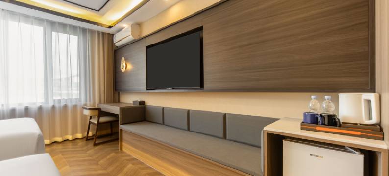 五洲假日酒店(乌兰布统景区店)图片