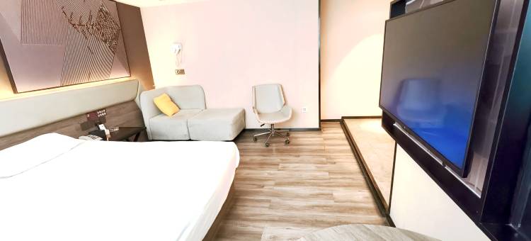 IU酒店(曲阜孔庙南门大街店)图片