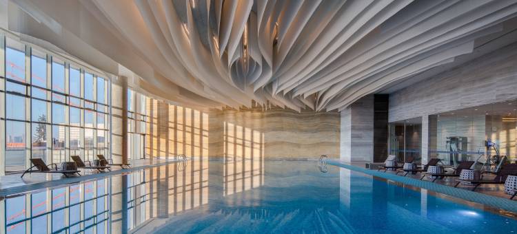 武汉世茂希尔顿酒店图片